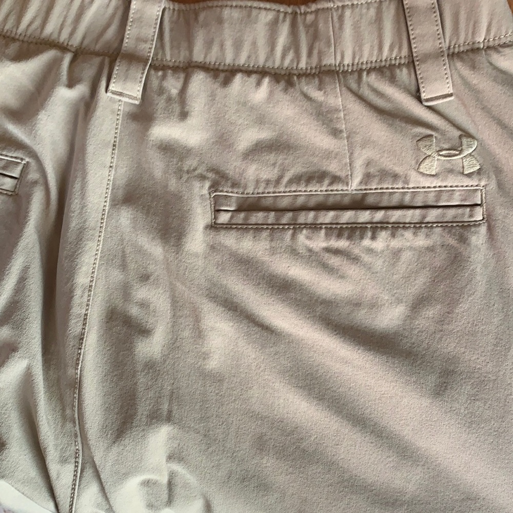 Under armor khaki Pants